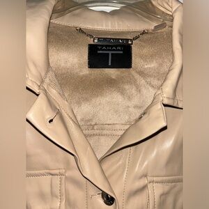 TAHARI Jacket